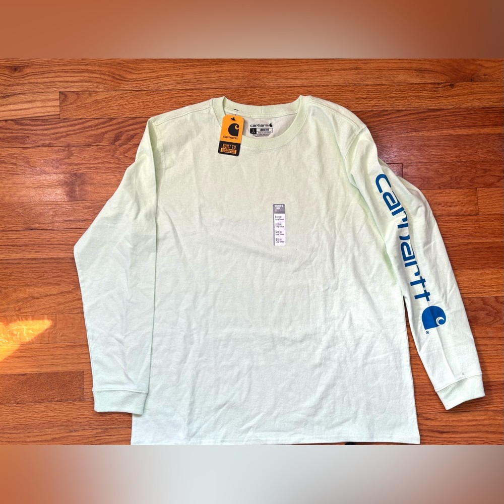 Carhartt Women’s size L Longsleeve Shirt